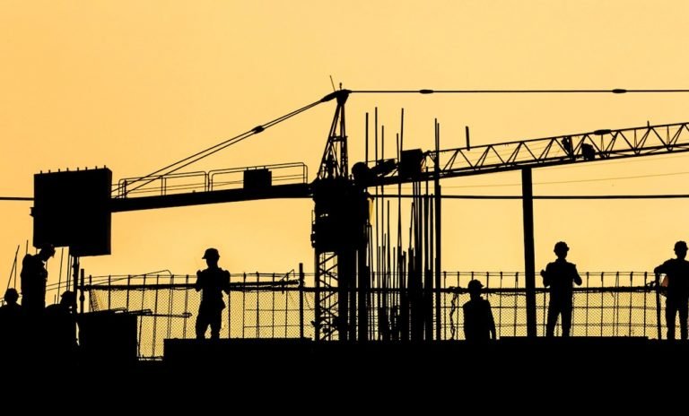 Construction firms relying on financial incentives as job applicant numbers tumble